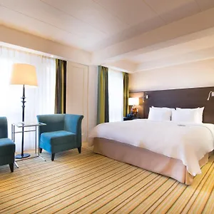Renaissance Otel