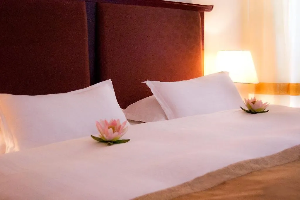 Hotel Hague Center Lahey