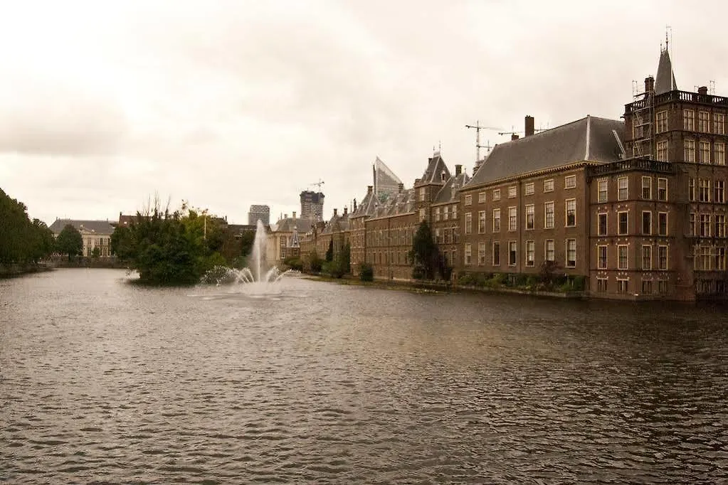 Hotel Hague Center Lahey