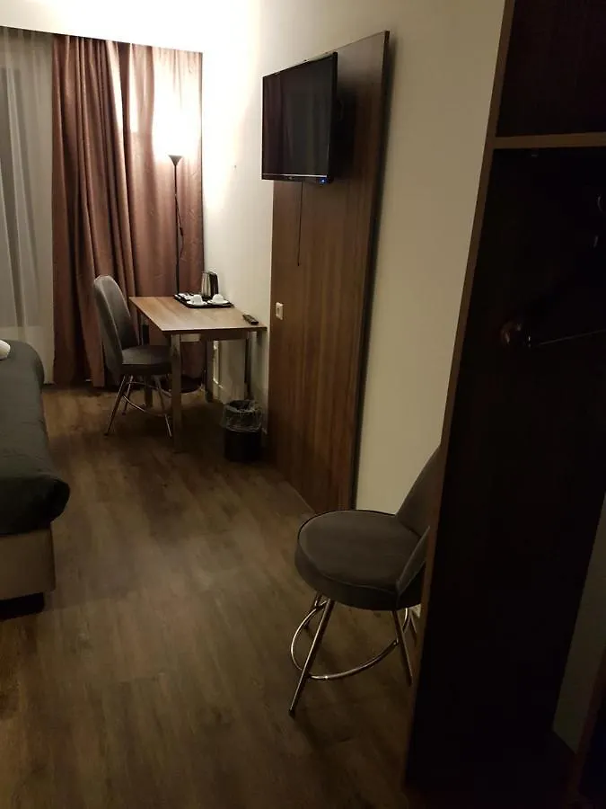 Hotel Hague Center Lahey